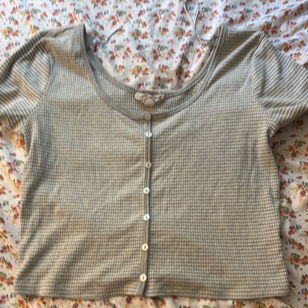 Gray Button-Up Ribbed Women's Top